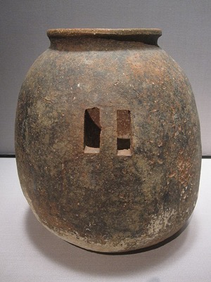 Panari_ware_in_Tokyo_National_Museum